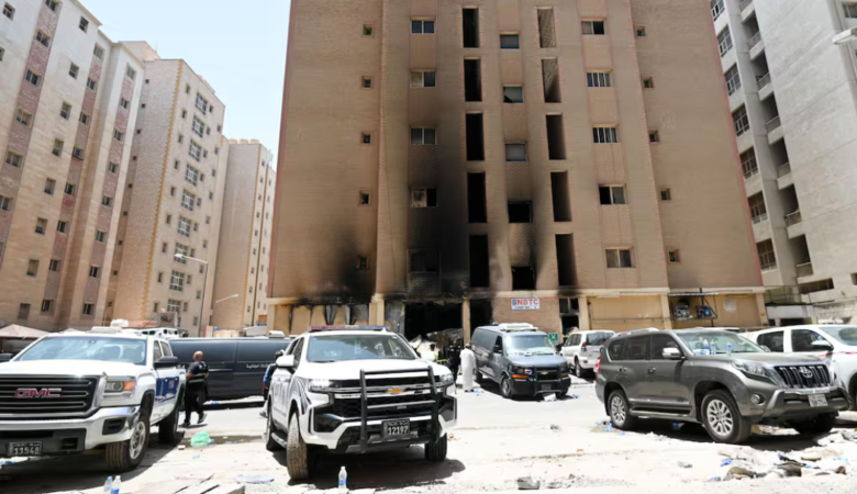 49 muertos deja incendio en un edificio en Kuwait