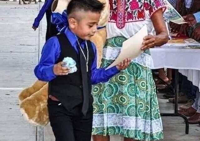 La mejor madrina de graduación