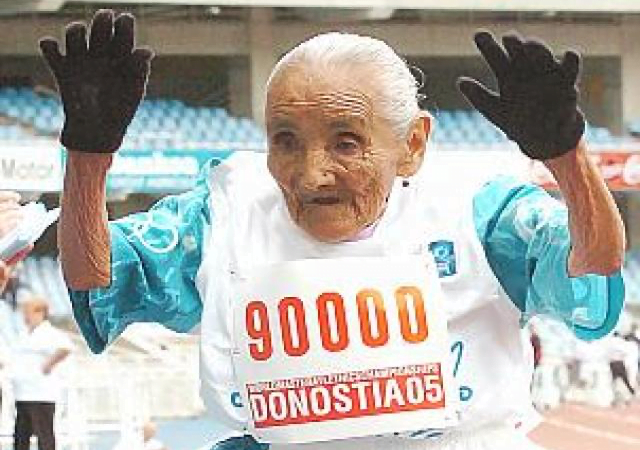 “DOÑA CHAYITO», la corredora mexicana que estuvo en competencia activa hasta los 95 años de edad
