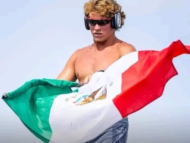 El mexicano Alan Cleland Campeón de los Juegos Mundiales de Surf va por el oro a Paris 2024