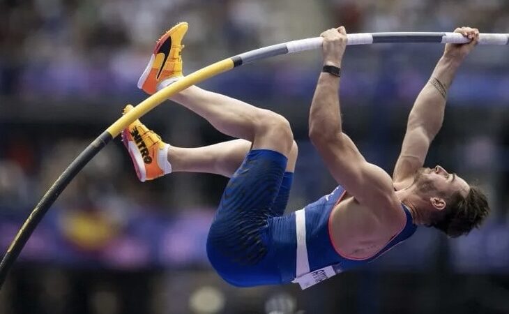 Garrochista francés es eliminado de&nbsp;Paris 2024 por culpa de sus genitales