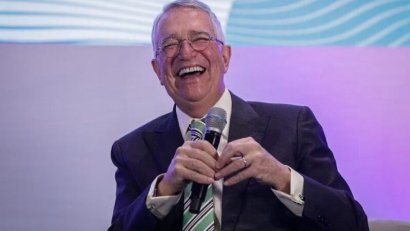 Ricardo Salinas presume la nueva planta de Italika, “Yo si le cumplí a México”