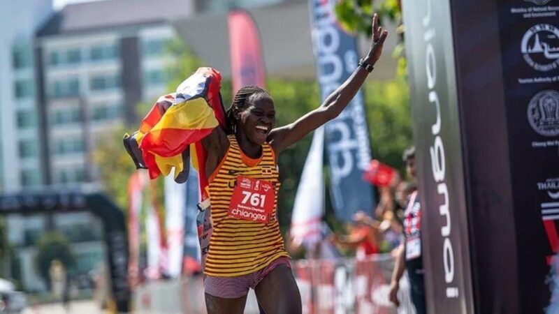 Fallece maratonista Rebecca Cheptegei tras ser quemada por su pareja; asistió a París 2024