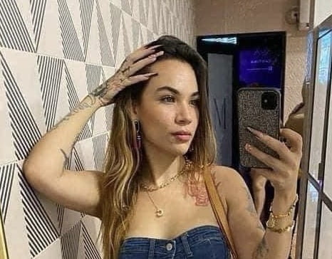 Joven mujer de Monterrey organiza una rifa y el premio sería una cita con ella