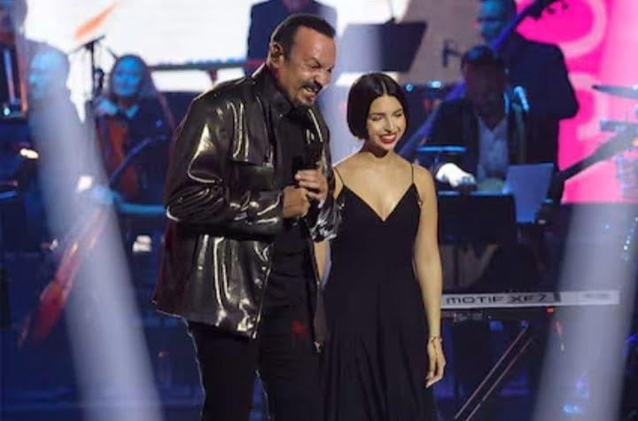 Pepe y Ángela Aguilar acusados de negarse a pagar prima de antigüedad a la viuda de un músico