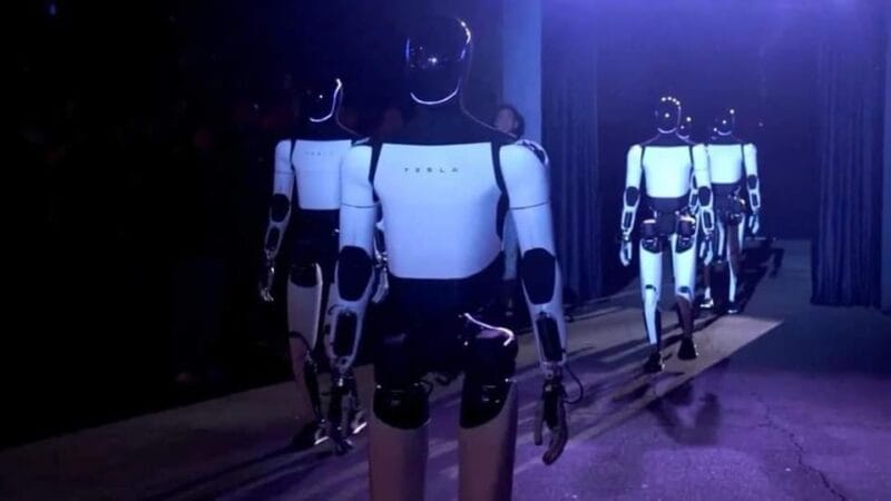Tesla presenta a Optimus Gen 2, su robot humanoide