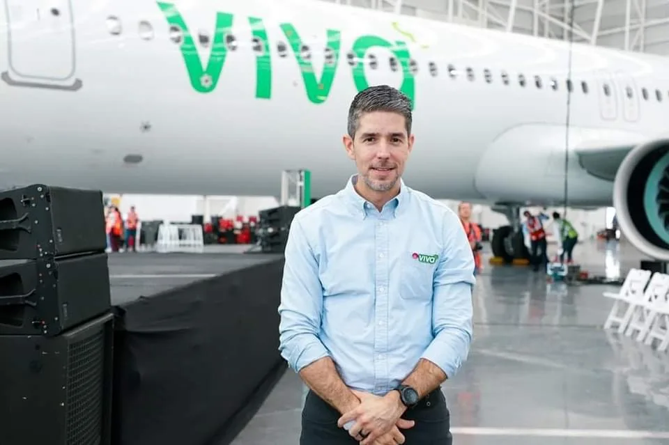 Viva Aerobus se quita el apellido y ahora es VIVA