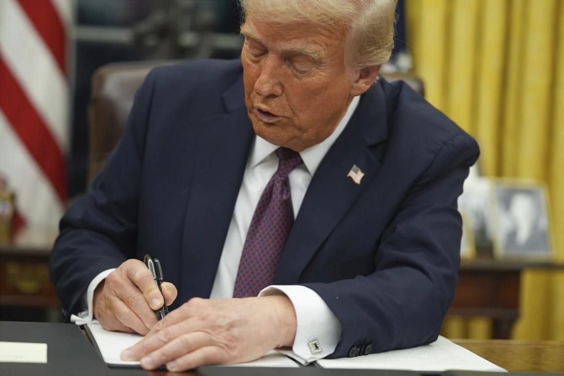 Trump pondrá fin a ciudadanía estadounidense automática por nacimiento