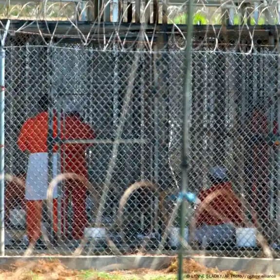 Trump quiere enviar a migrantes indocumentados a Guantánamo