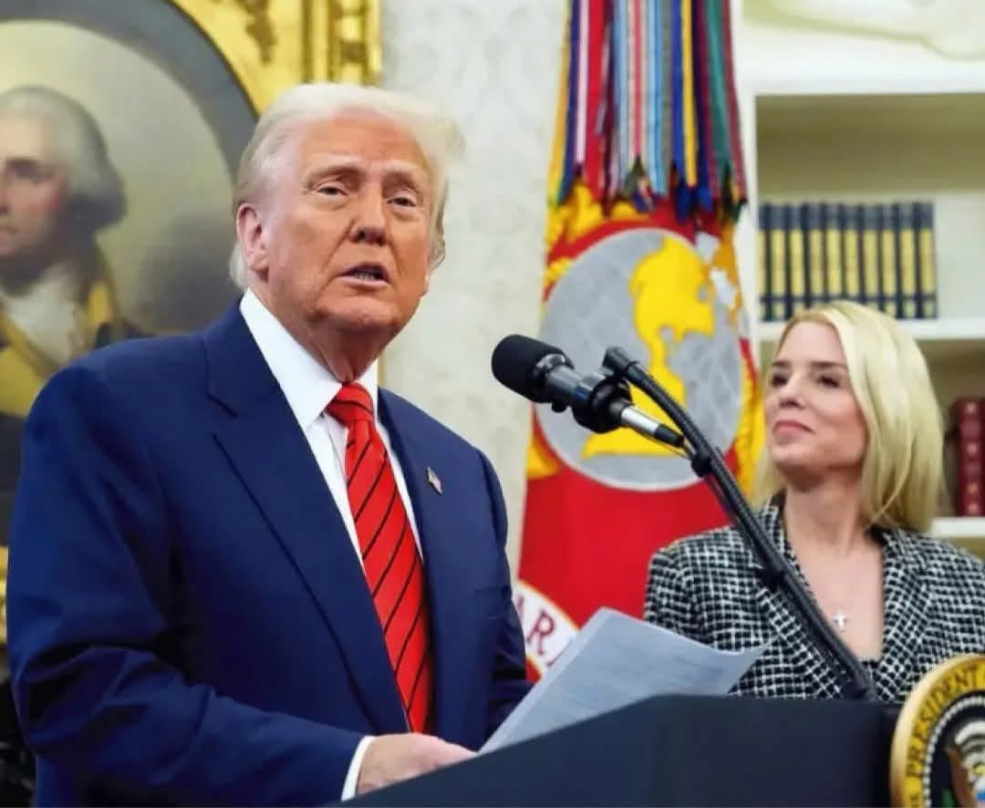 Jueza bloquea orden de Trump de poner fin a la ciudadanía para hijos de indocumentados