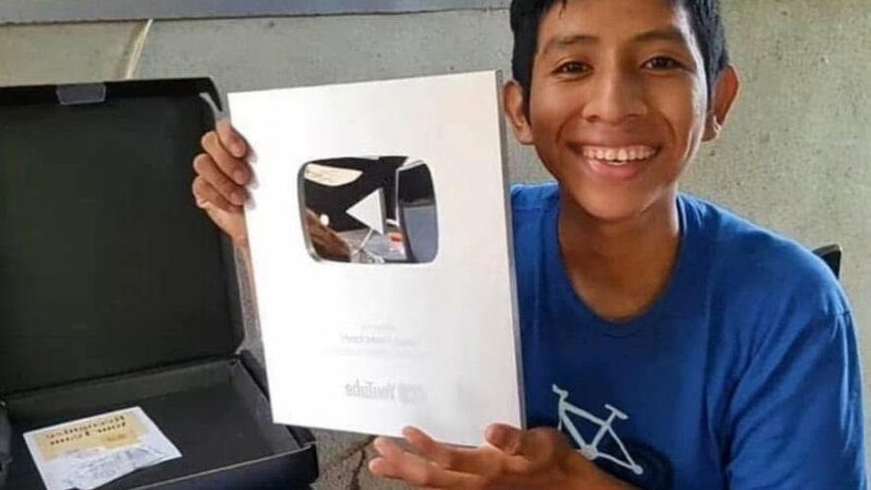 Casi 8 millones de seguidores y no fue invitado a Premios Tik Tok por ser de escasos recursos