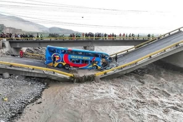 Tragedia en Chancay: colapso de puente provocó caída de bus a río, hay dos fallecidos y al menos 38 heridos