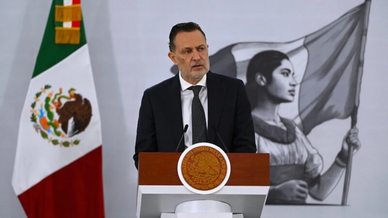 Querétaro buscará prohibir redes sociales y teléfonos inteligentes a menores de 14 años