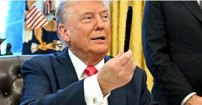 «Golden card»: Trump anuncia la creación de una «tarjeta dorada» para atraer a millonarios a EEUU