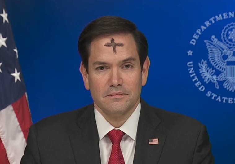 Marco Rubio, secretario de Estado, aparece en televisión con la cruz de ceniza en la frente