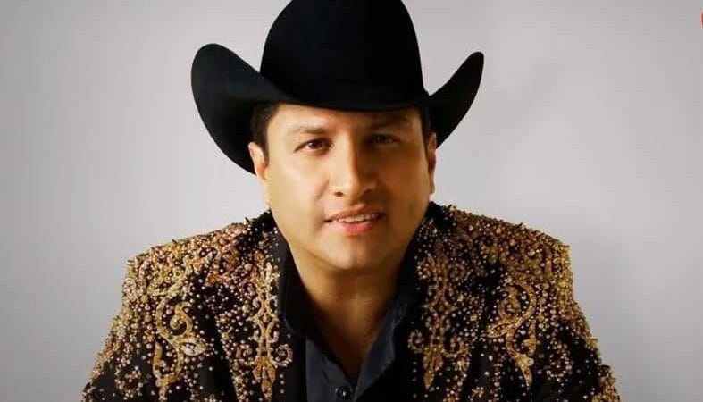 EE.UU cancela visa de trabajo a Julión Álvarez