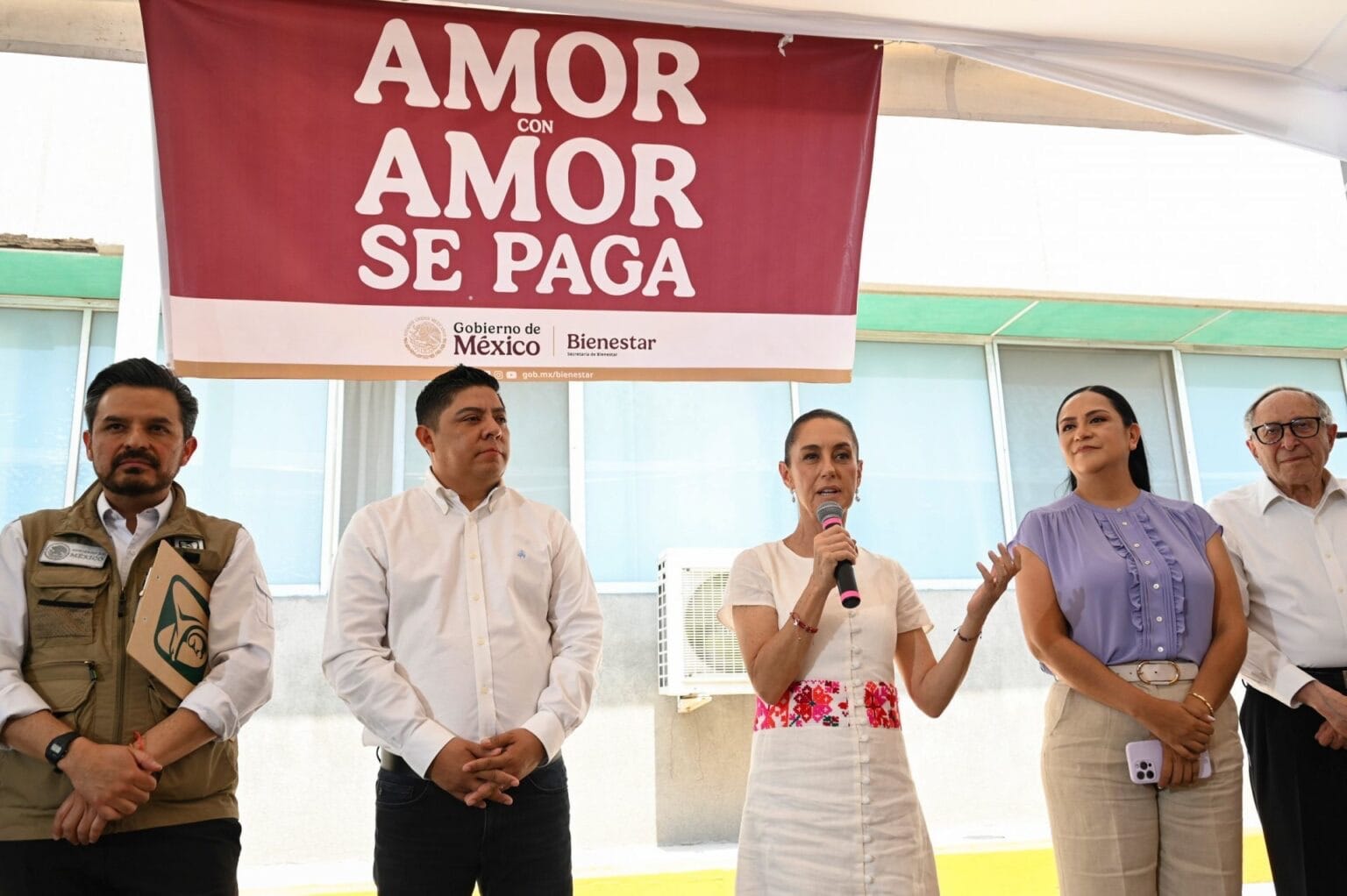 Sheinbaum da luz verde al programa Salud Casa por Casa ¿Quién puede y cómo inscribirse?