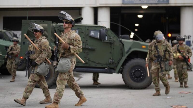 Trump despliega Guardia Nacional ante protestas por redadas a indocumentados en Los Angeles