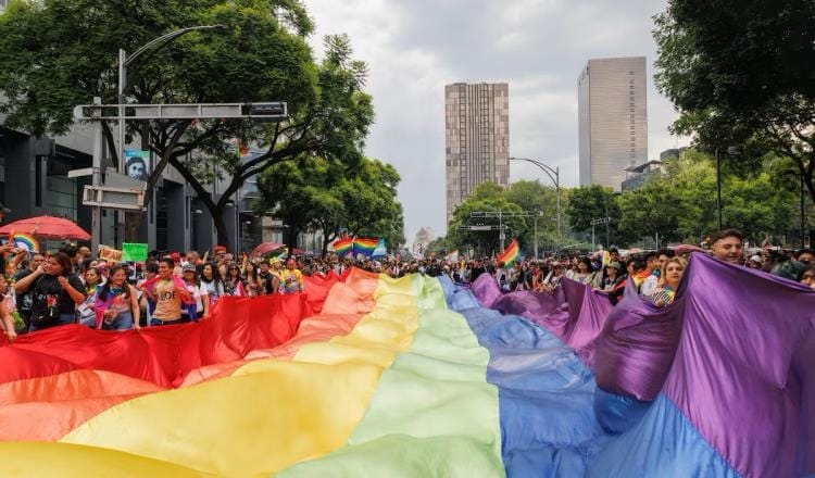 SEP facilitará cambio de nombre en documentos escolares a personas trans