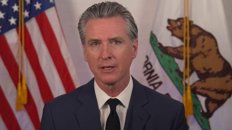 «Arréstenme a mí, quiten las manos de esta gente»: Gavin Newsom, gobernador de California defiende a migrantes en LA