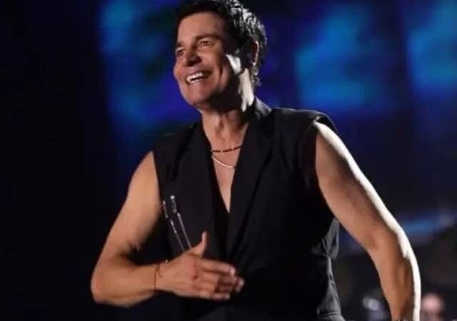 Chayanne lanza divertido mensaje por el Día del Padre en redes sociales