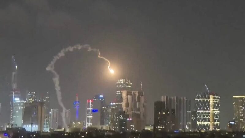 FALLO catastrófico en Israel: Misil interceptor regresa y cae sobre zona urbana