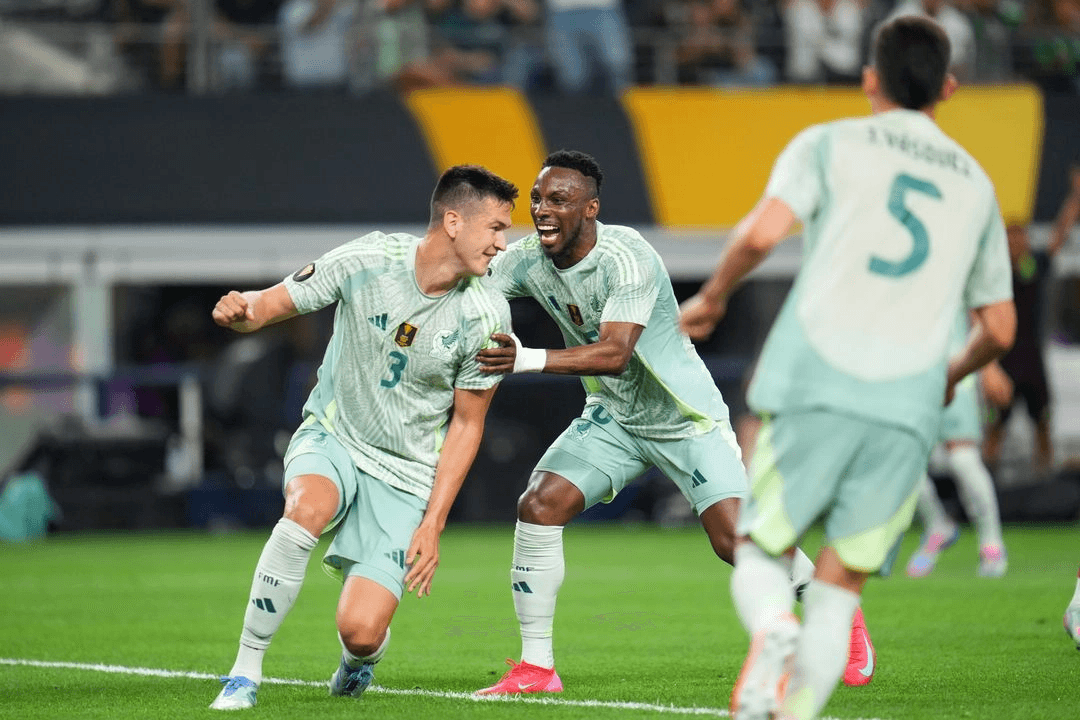 México vence a Surinam y asegura boleto a cuartos de final de Copa Oro
