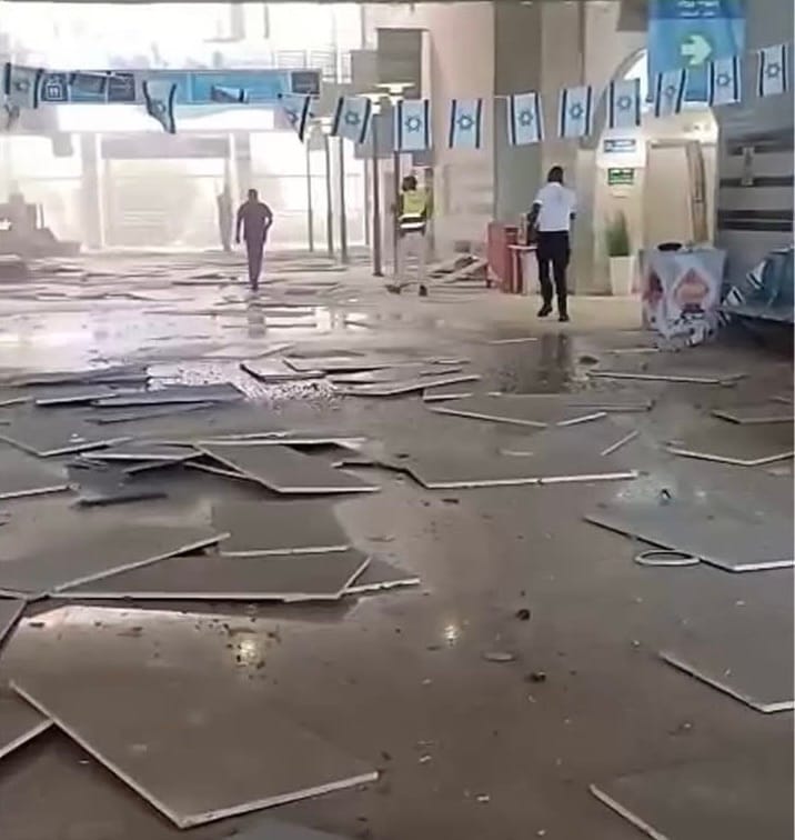 Hospital Soroka en Beer Sheva, sur de Israel recibió llegada de misil Iraní.