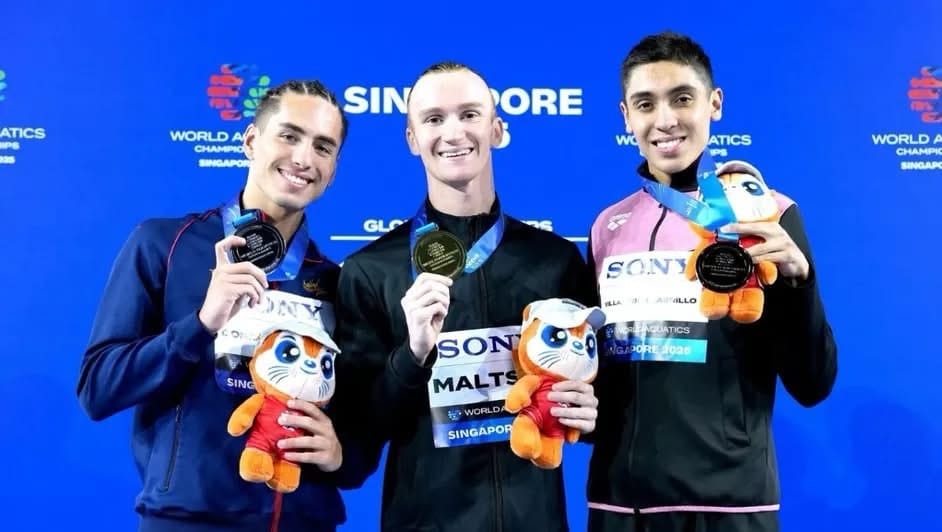 Diego Villalobos, nadador artístico mexicano, GANA medalla de bronce en el Campeonato Mundial