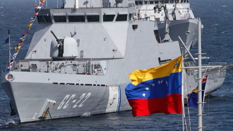 Estados Unidos hunde barco de Venezuela que “transportaba droga”