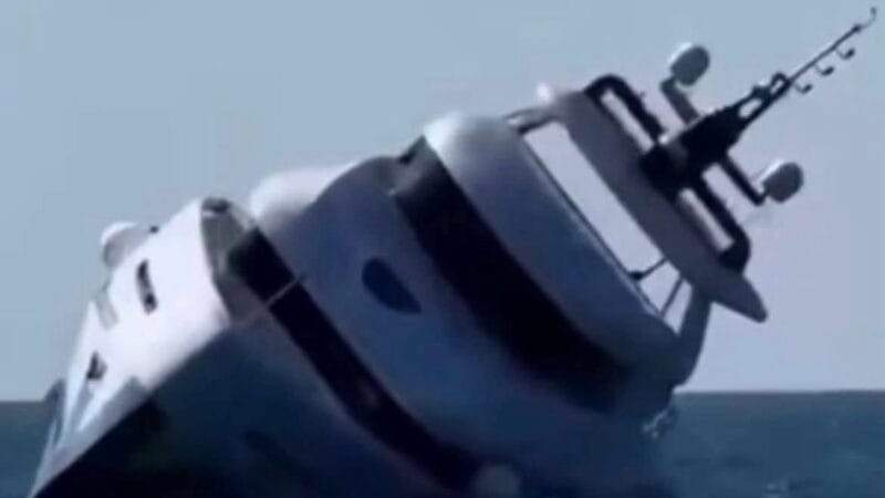 Un yate de lujo valorado en más de 833, 000 euros se hundió en Turquía apenas 15 minutos después de tocar el agua