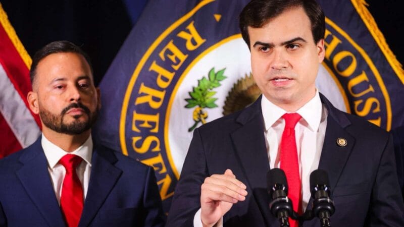 Pablo José rechaza remilitarizar Puerto Rico y arremete contra intervención en Venezuela