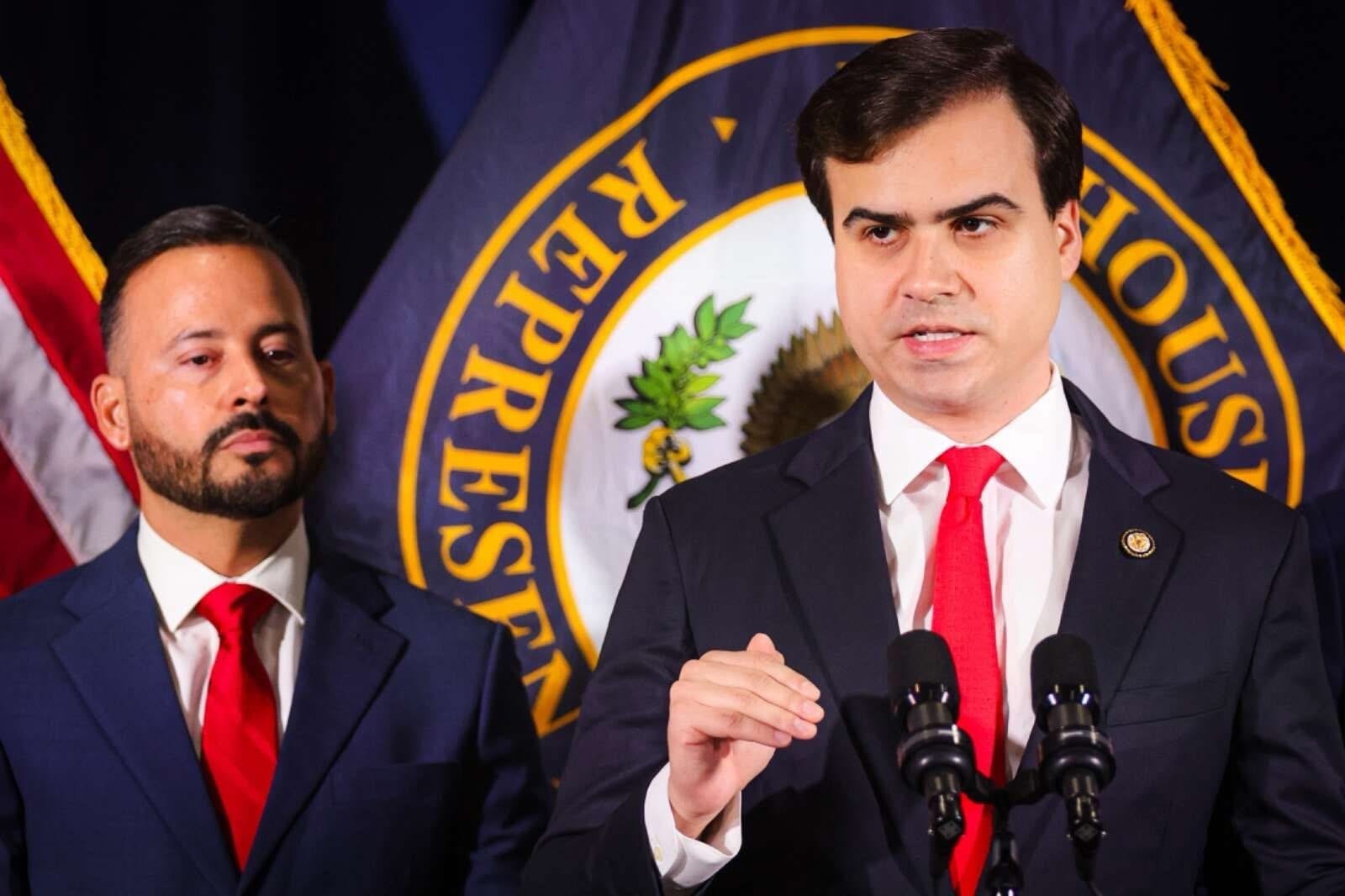 Pablo José rechaza remilitarizar Puerto Rico y arremete contra intervención en Venezuela