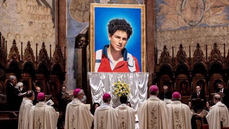 Carlo Acutis acaba de convertirse en el primer santo millennial de la historia