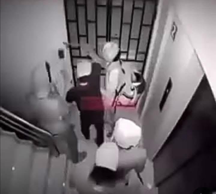 Empresario deja bomba para sus exterminadores en su negocio y los mata a todos