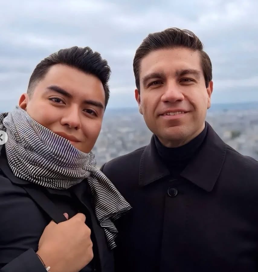 Mariano Riva Palacio pide matrimonio a su novio Alan Biancci en la Torre Eiffel