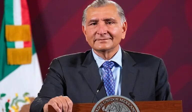 Adán Augusto López renuncia a la coordinación de Morena en el Senado de la República