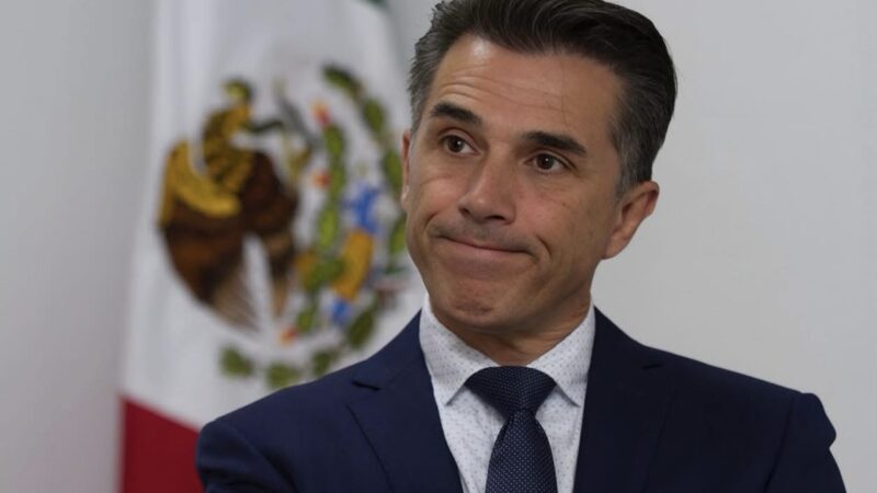 Morena inicia procedimiento contra Sergio Mayer por participar en reality