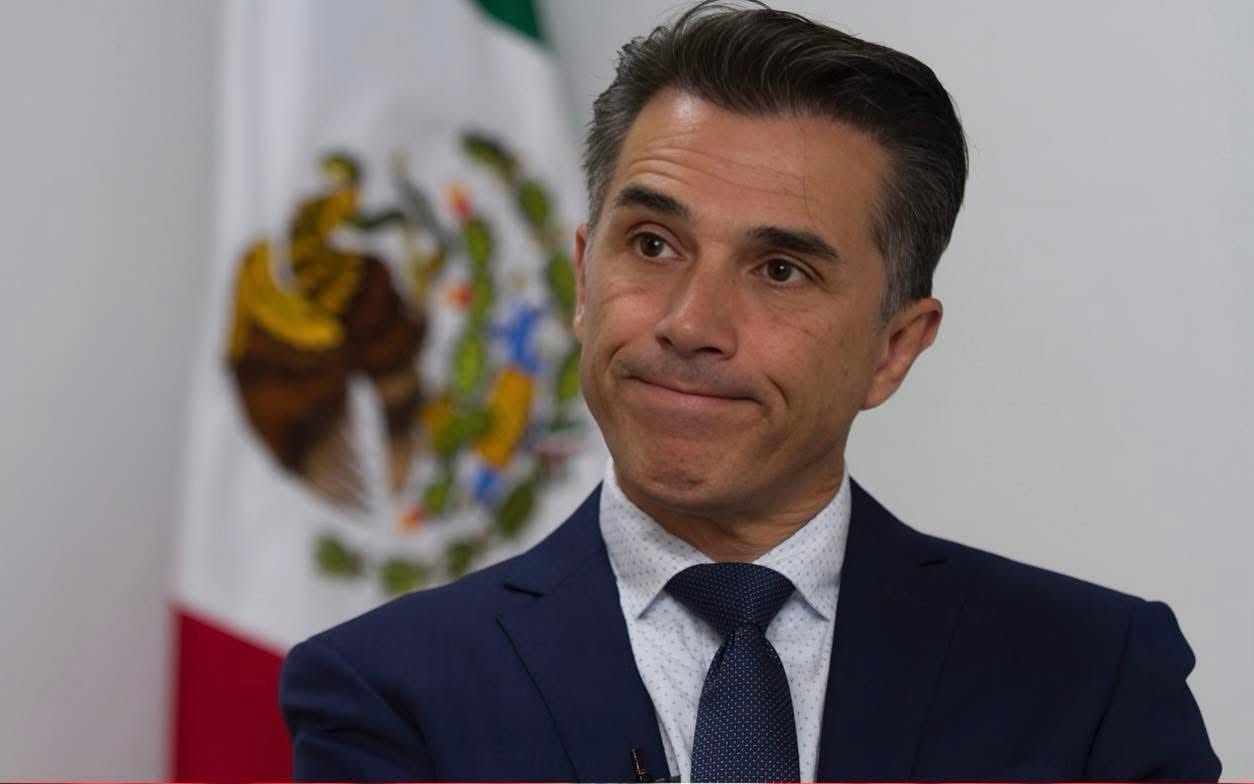 Morena inicia procedimiento contra Sergio Mayer por participar en reality