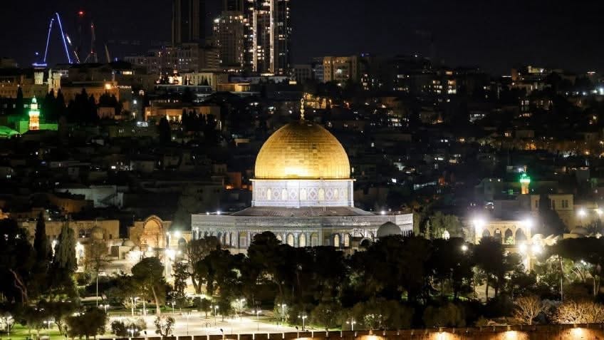 Irán bombardea Jerusalén, se reportan heridos