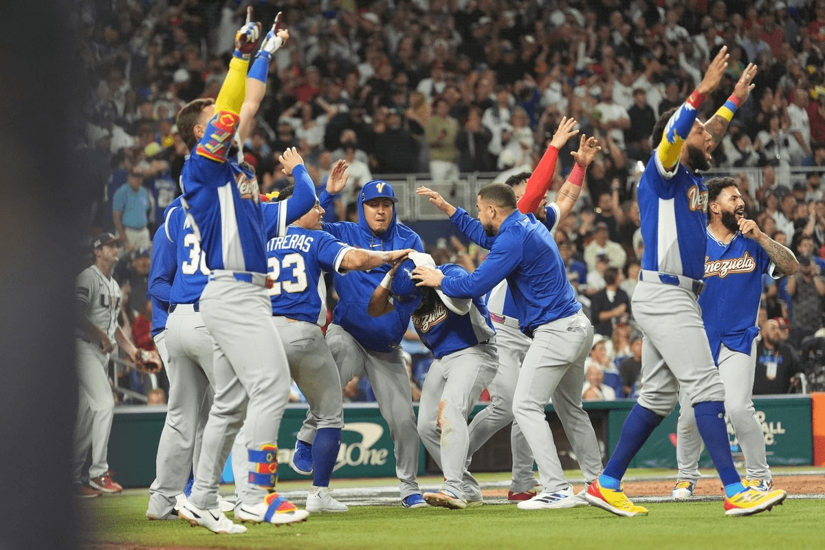 Venezuela se proclama campeón del Clásico Mundial de Béisbol