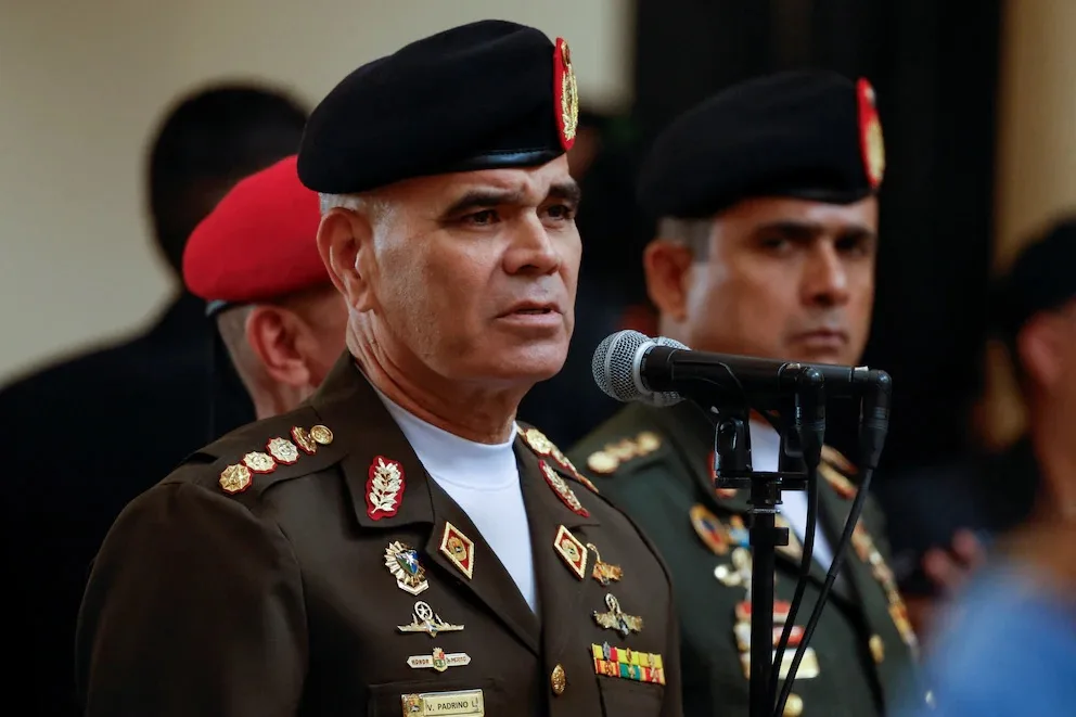 Destituyen al ministro de Defensa de Venezuela, Vladimir Padrino López