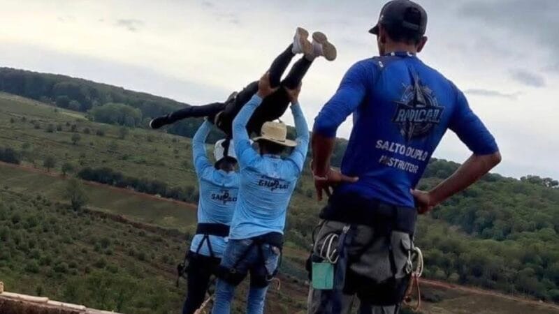 María Eduarda de 21 años murió tras ser lanzada desde 40 metros en Brasil