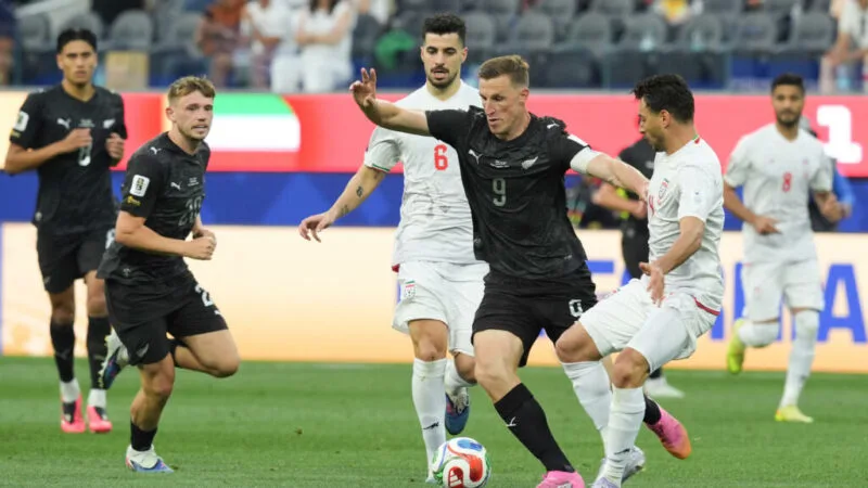 Irán y Nueva Zelanda firman un electrizante empate en su debut mundialista
