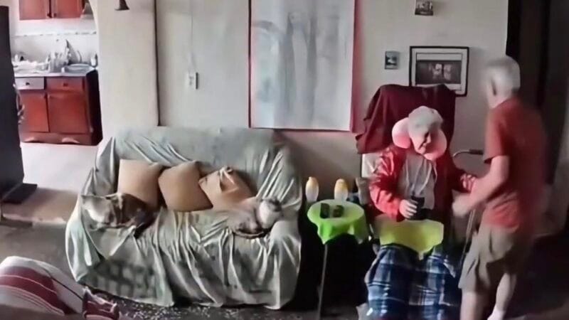 El verdadero «hasta que la muerte nos separe»: Un esposo protege a su mujer con su propio cuerpo durante el sismo en Venezuela